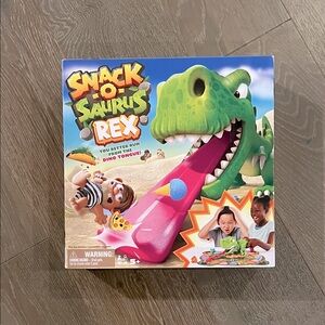 Snack o Saurus Rex Game. NWT.